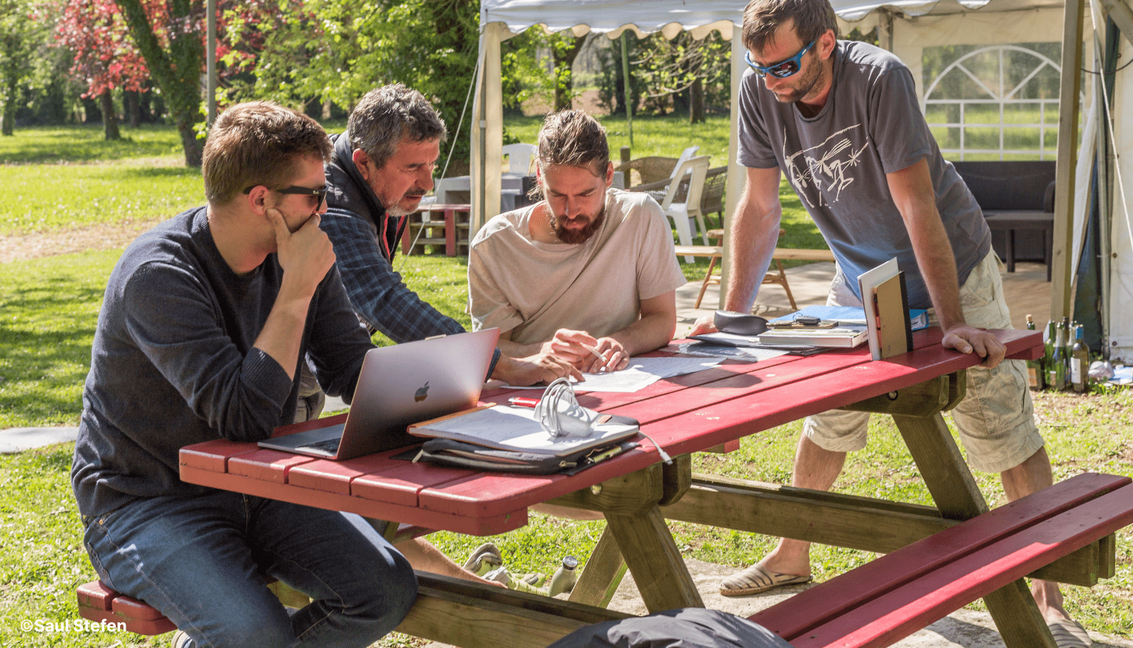 Travail collaboratif des apprenants.