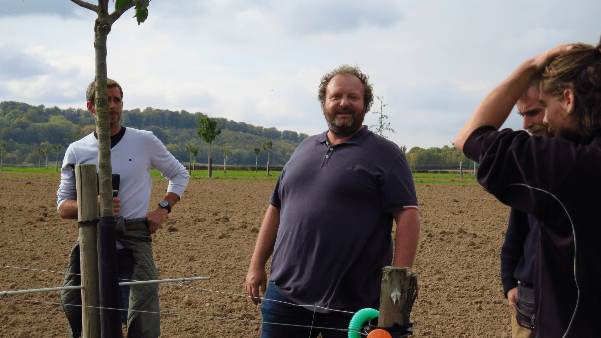 Bertrand Cailly sur le terrain au coeur du domaine de Merval.