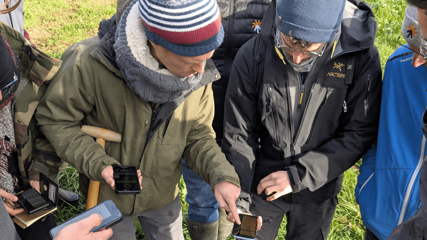 Groupe sur le terrain
